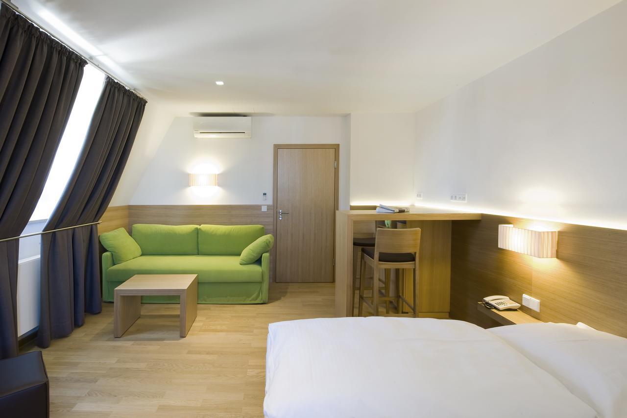 Thalmair 3* Munich